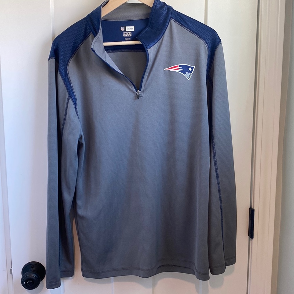 NFL team apparel New England Patriots 1/4 zip Med